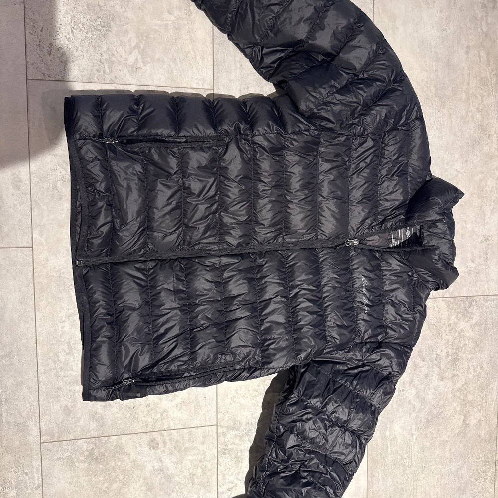 Eddie Bauer puffer coat for men